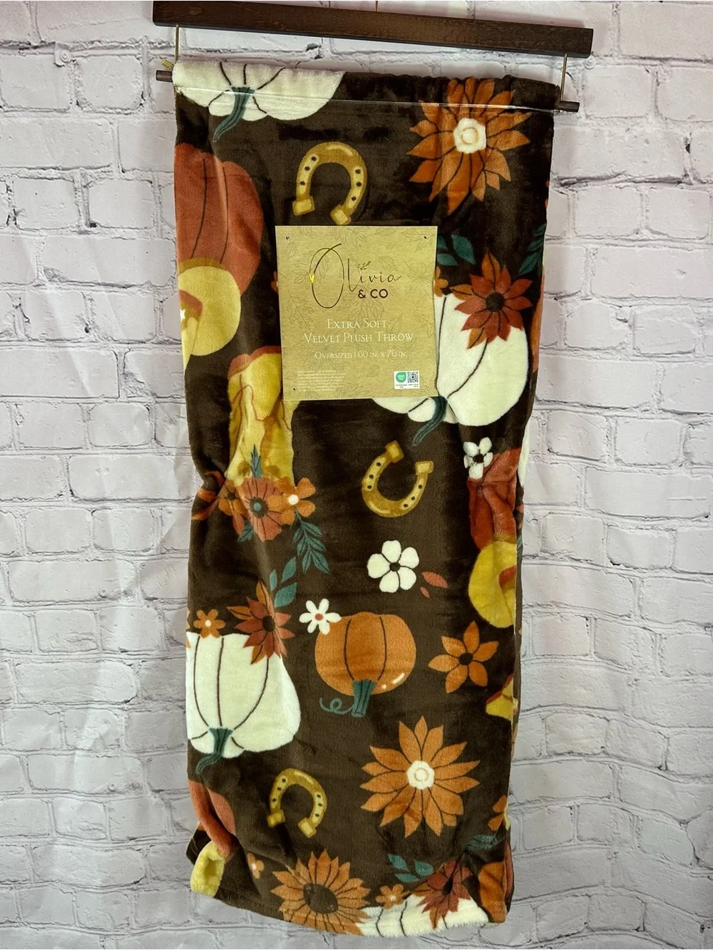 NWT olivia & co velvet Plush Throw Blanket western cottage fall boho autumn